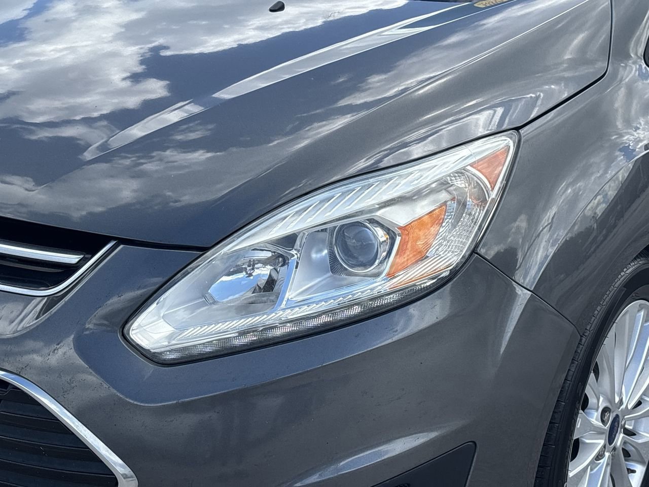 2017 Ford C-Max Hybrid SE photo 6