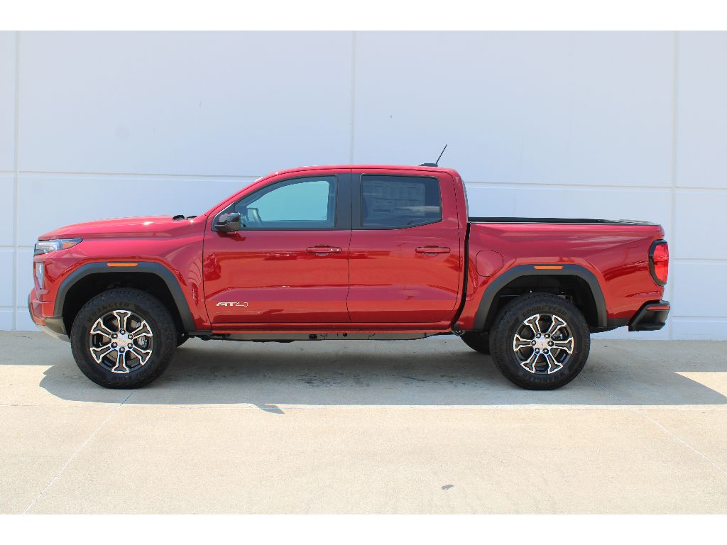 2025 Gmc Canyon AT4 photo 2