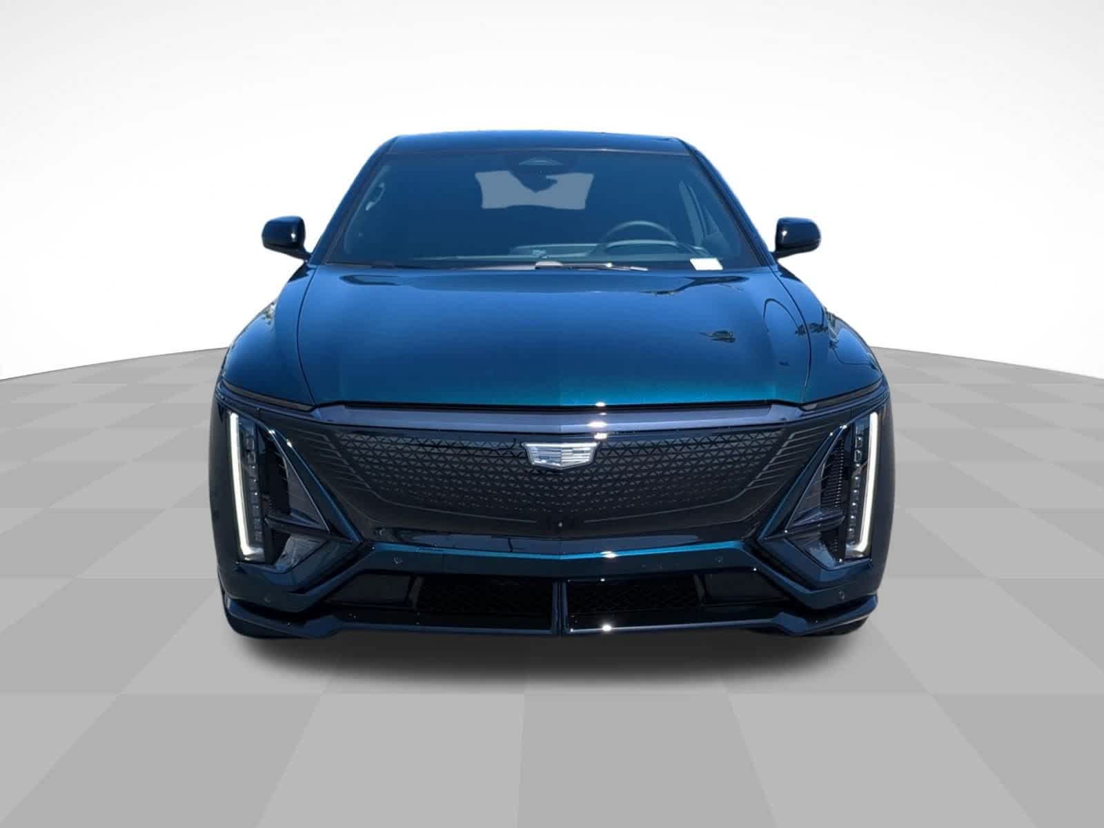 2026 Cadillac Lyriq photo 2