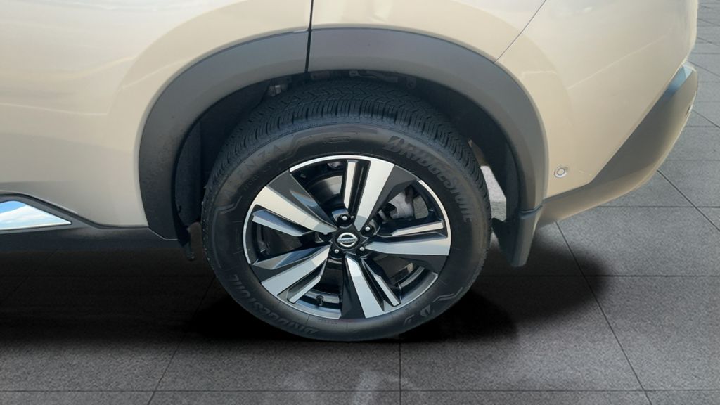 2021 Nissan Rogue Platinum photo 21