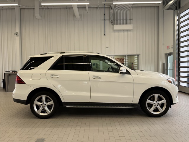 Used 2016 Mercedes-Benz GLE-Class GLE350 with VIN 4JGDA5HB5GA801654 for sale in North Haven, CT