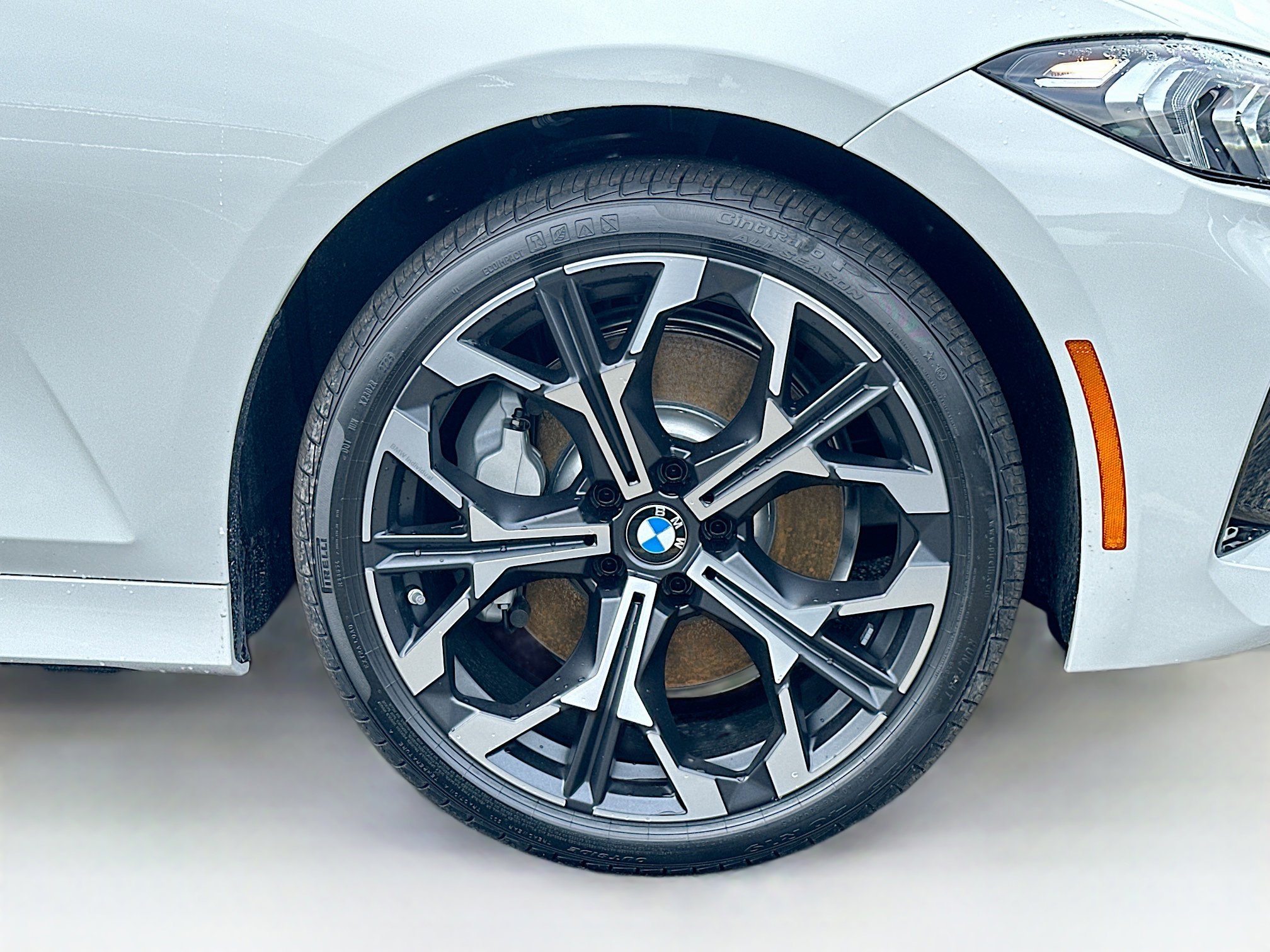 2025 Bmw 330i photo 25