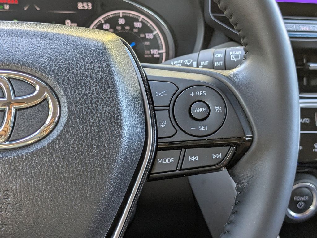 2023 Toyota Venza XLE photo 27