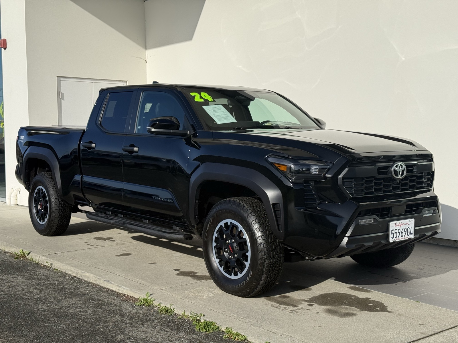 2024 Toyota Tacoma TRD Off Road's photo