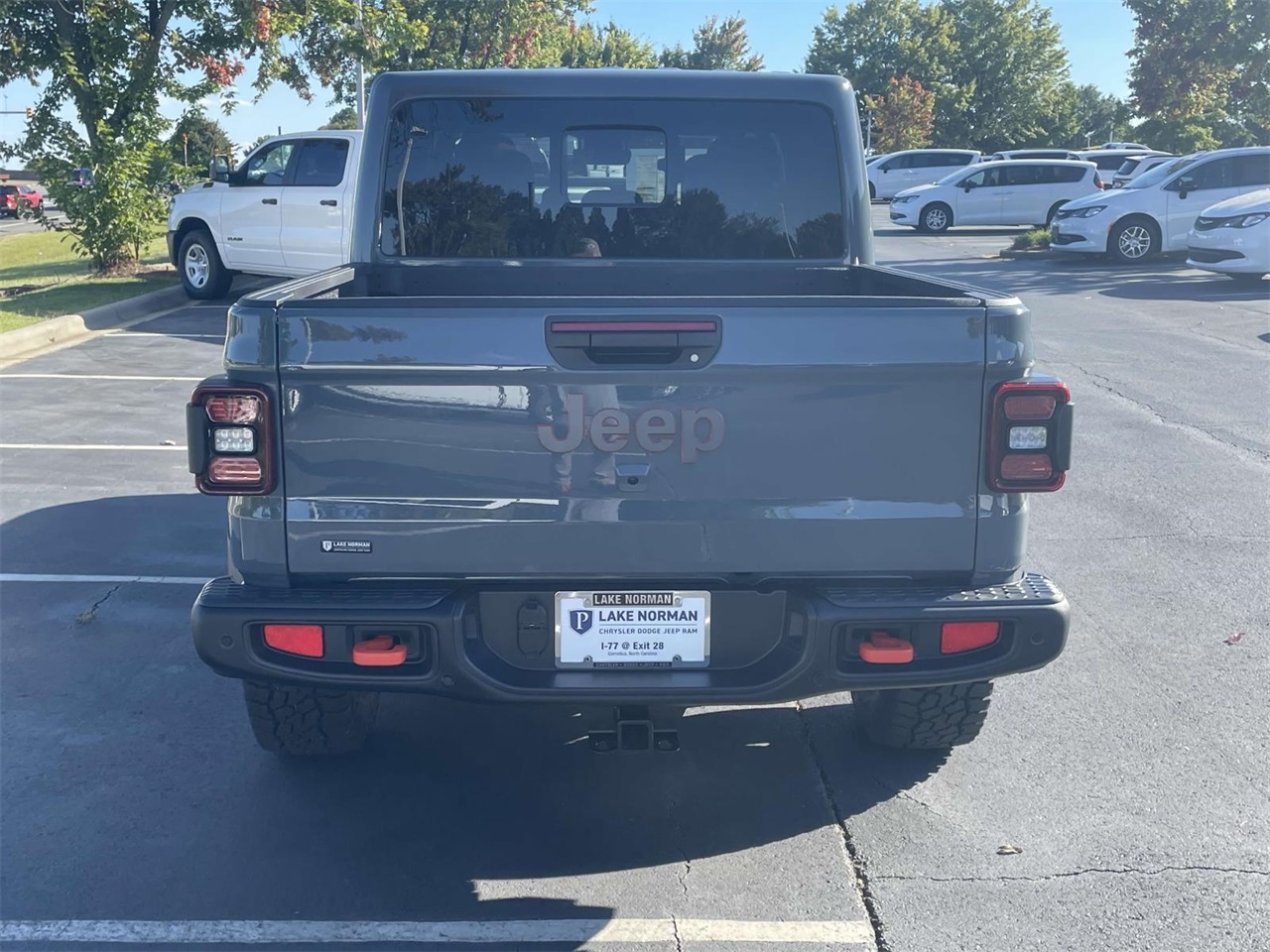2025 Jeep Gladiator Mojave photo 7