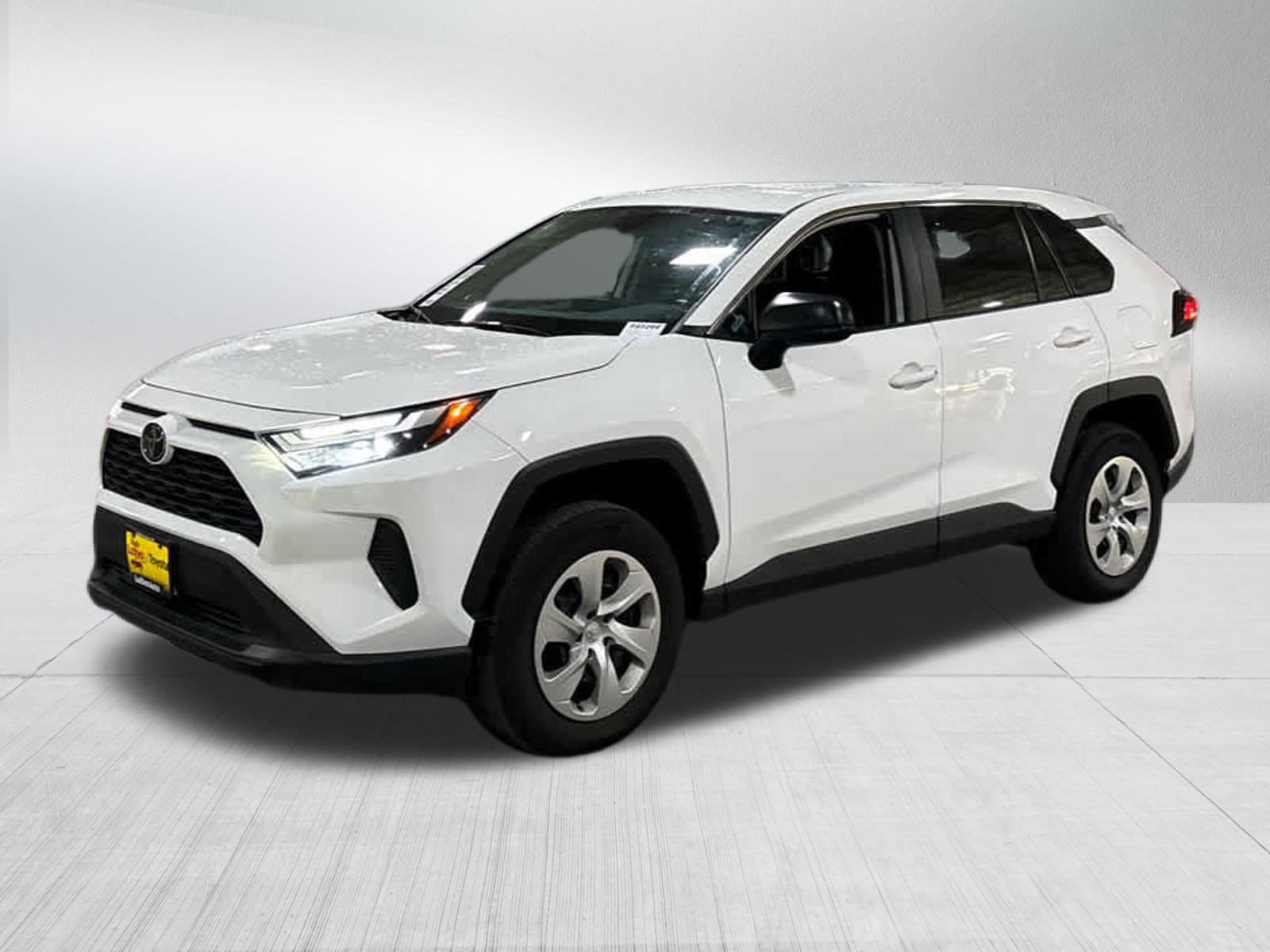 2024 Toyota RAV4 LE photo 2