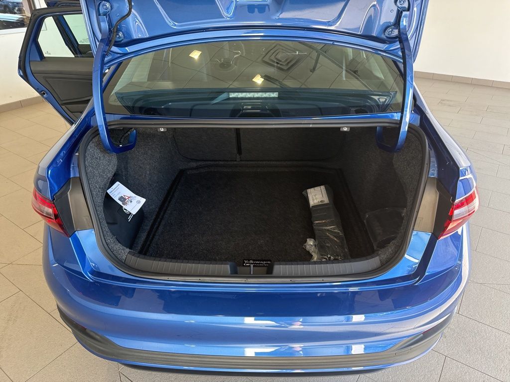 2024 Volkswagen Jetta 1.5T SE photo 16