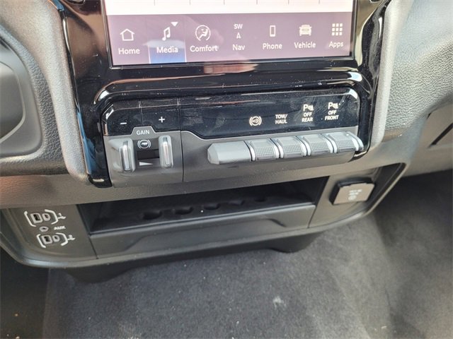 2025 Ram 2500 Tradesman photo 19