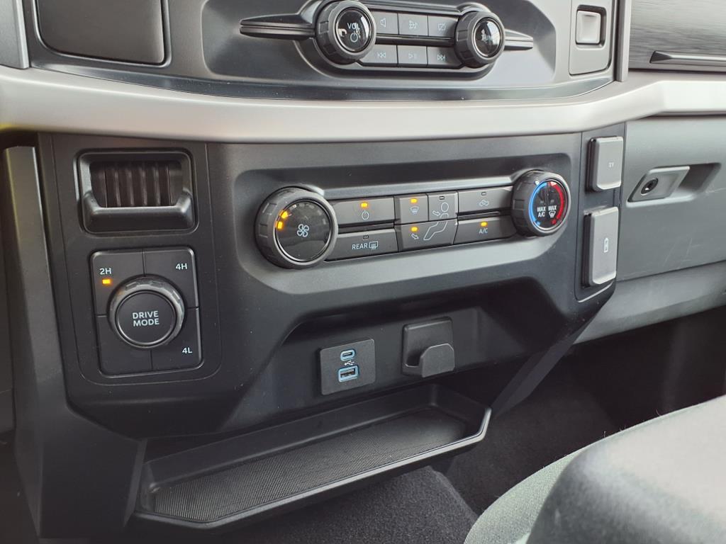 2023 Ford F-150 XLT photo 17