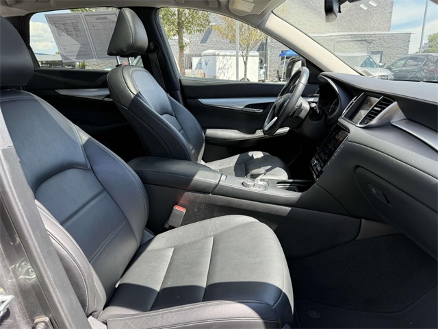 2021 Infiniti QX50 Luxe AWD photo 16