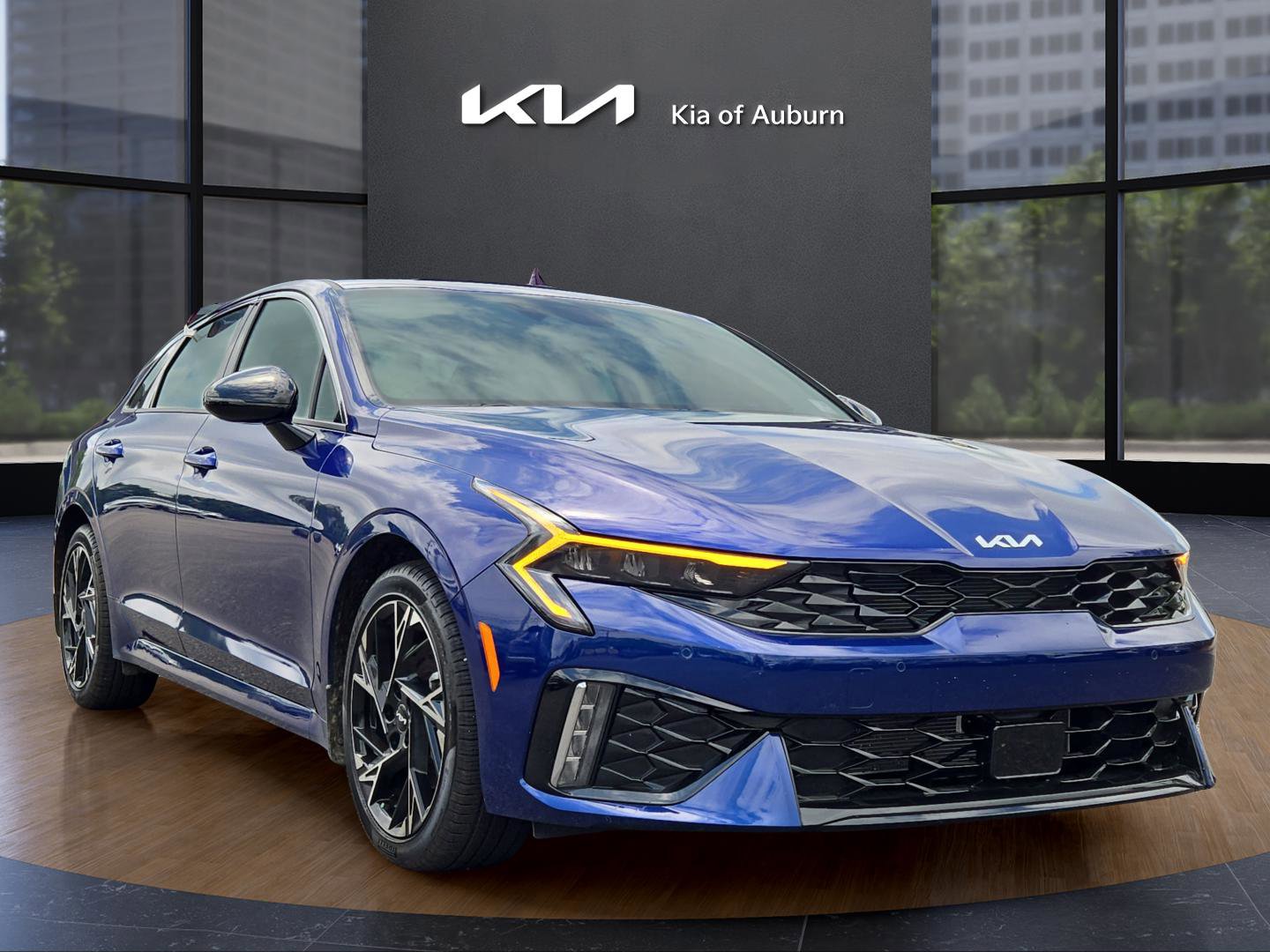 2025 Kia K5 GT-Line photo 4
