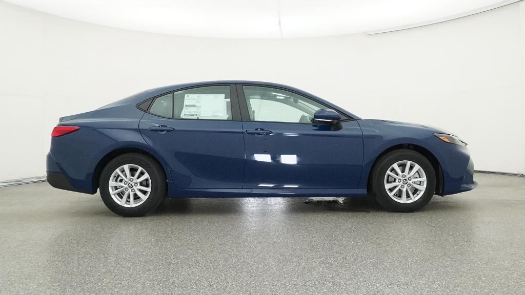 2026 Toyota Camry LE photo 26