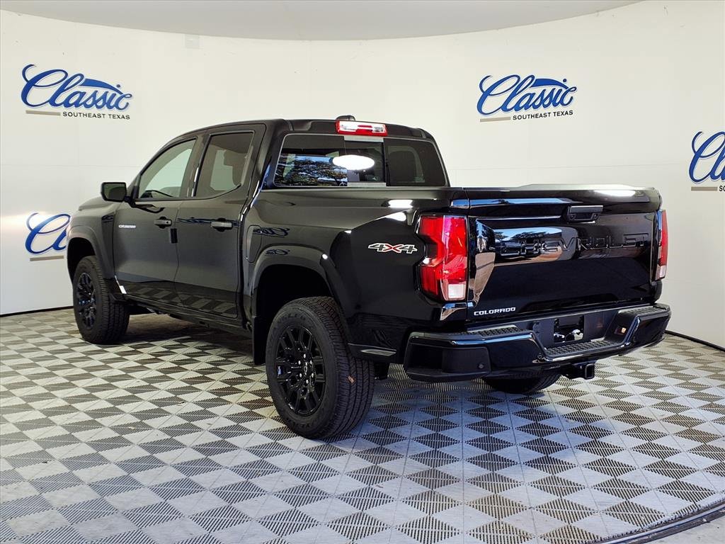 2026 Chevrolet Colorado Work Truck photo 2