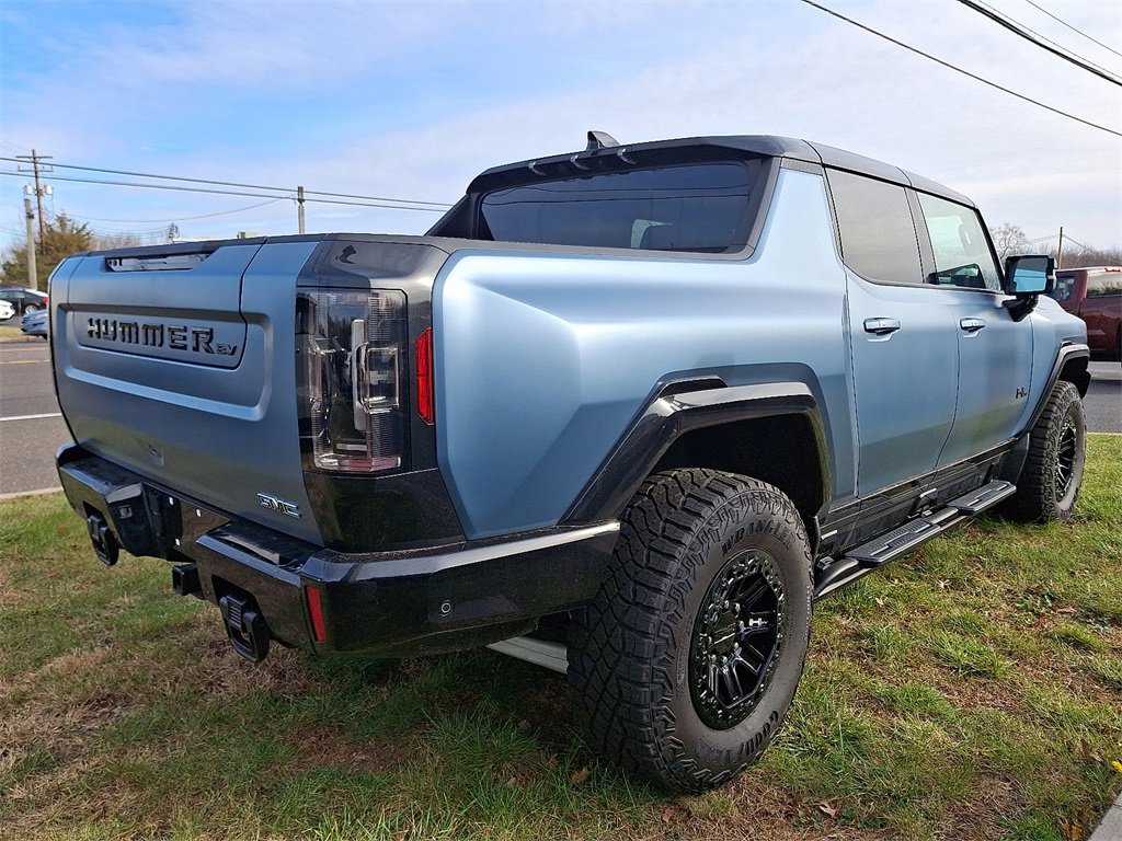 New 2024 GMC HUMMER EV Pickup 3X OMEGA LIMITED EDITION Crew Cab in New 2024 GMC HUMMER EV Pickup 3X OMEGA LIMITED EDITION Crew Cab in