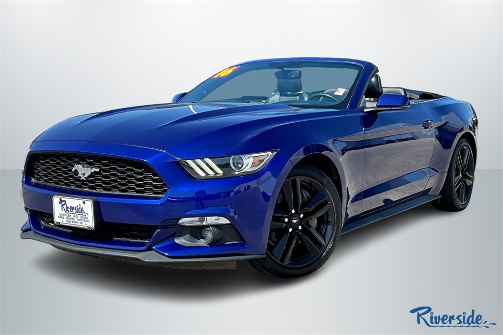 2016 Ford Mustang EcoBoost Premium photo 3