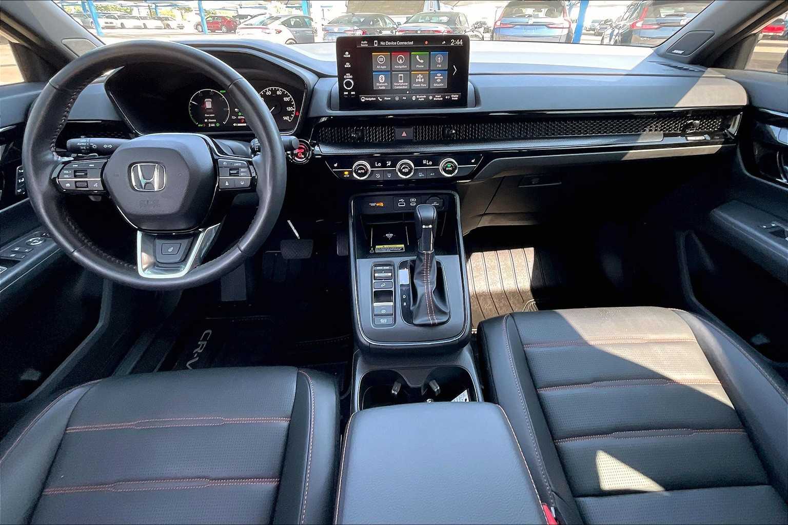 2025 Honda CR-V Hybrid Sport Touring photo 14