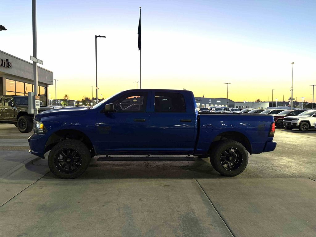 2017 Ram 1500 Express photo 2