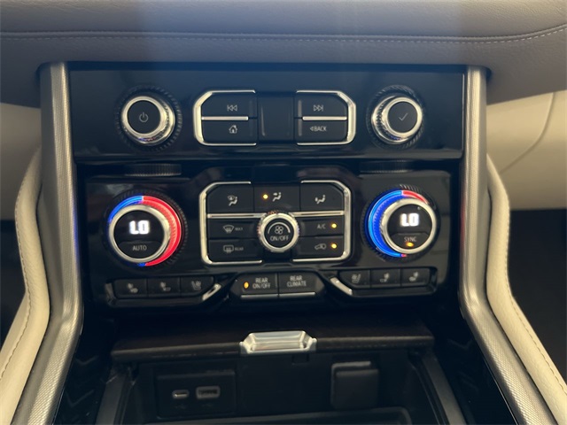 2022 Gmc Yukon XL Denali photo 15
