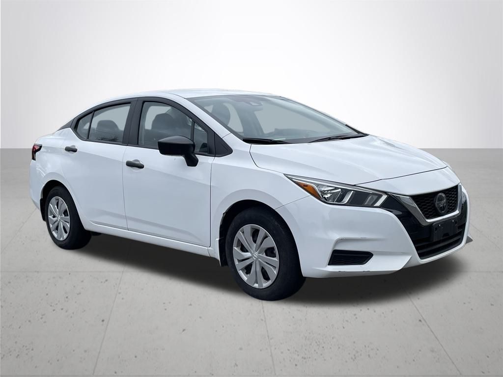 2021 Nissan Versa 1.6 S photo 4