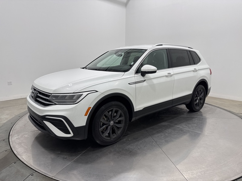 2024 Volkswagen Tiguan SE Wolfsburg Edition photo 3
