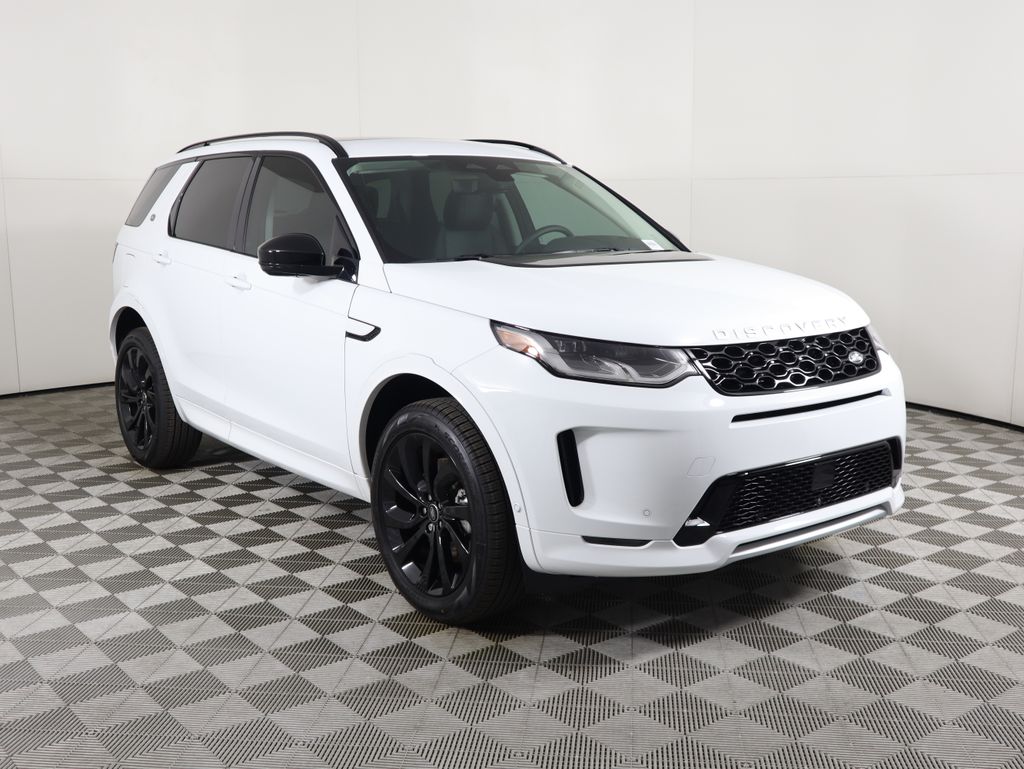 2025 Land Rover Discovery Sport S photo 3