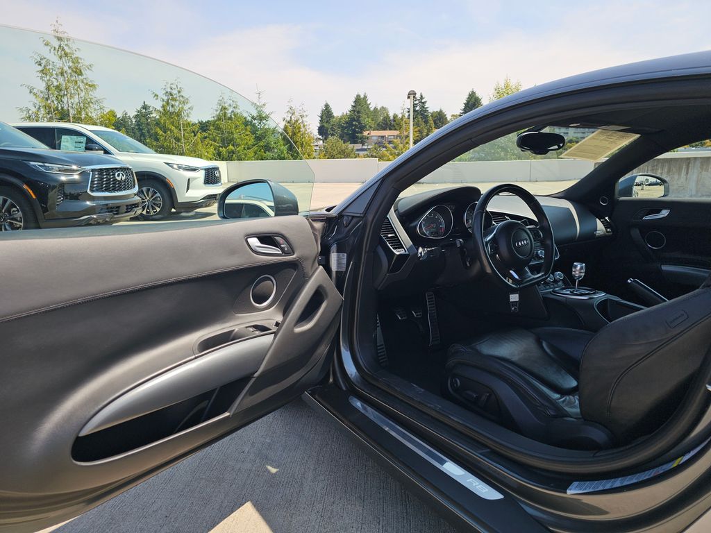 2009 Audi R8 4.2 Quattro photo 15