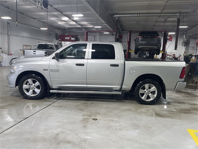 2015 Ram 1500 Express photo 2