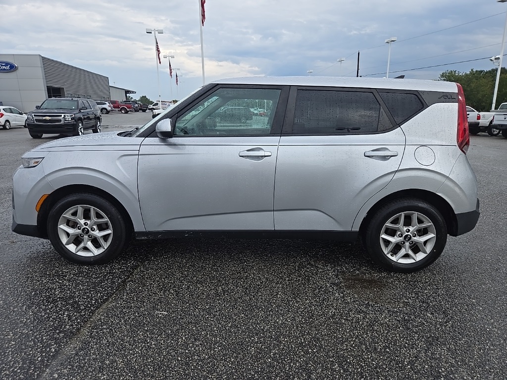 2020 Kia Soul S photo 7