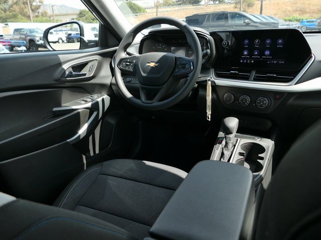 2026 Chevrolet Trax LS photo 18