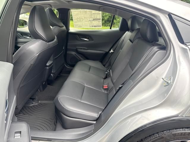 2025 Toyota Prius XLE photo 27