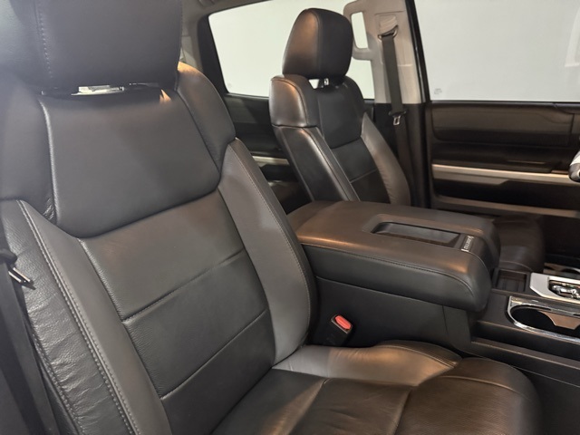 2020 Toyota Tundra Limited Grade photo 3