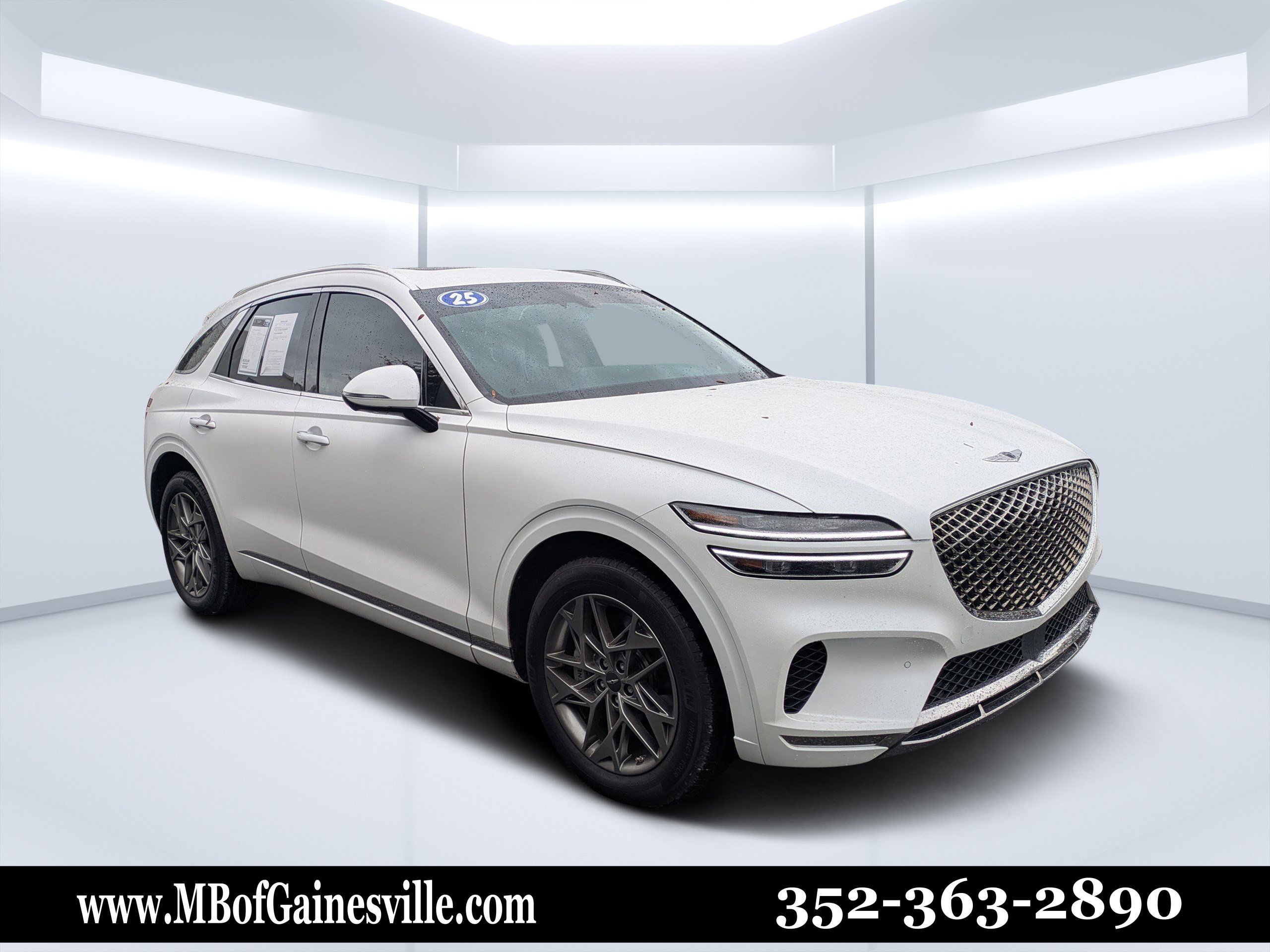 2025 GENESIS GV70 Standard's photo