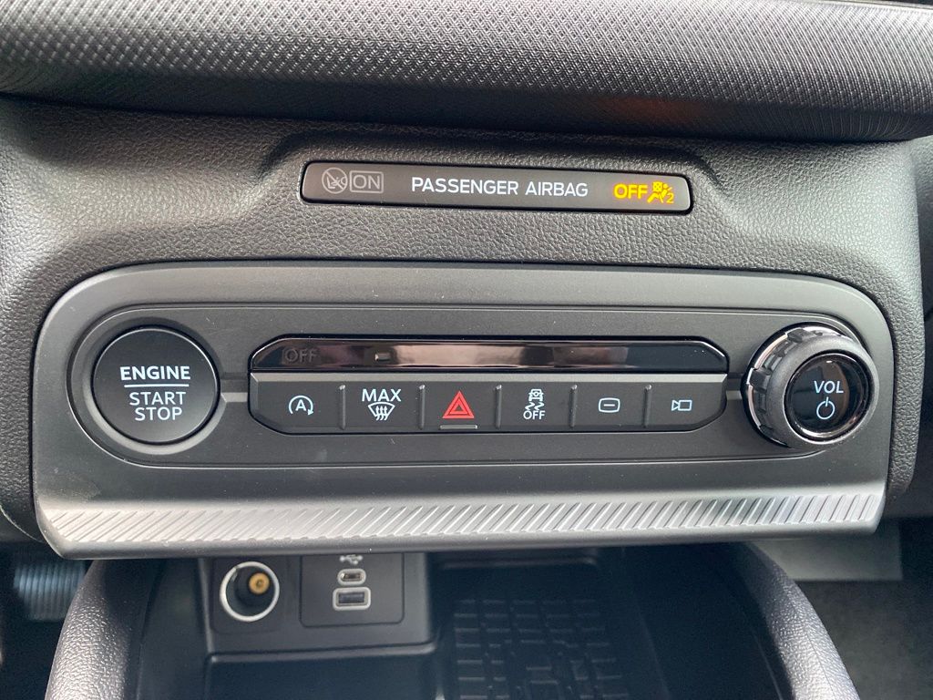2025 Ford Bronco Sport Outer Banks photo 22