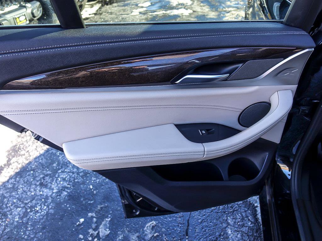 2019 BMW X4 - Image 26