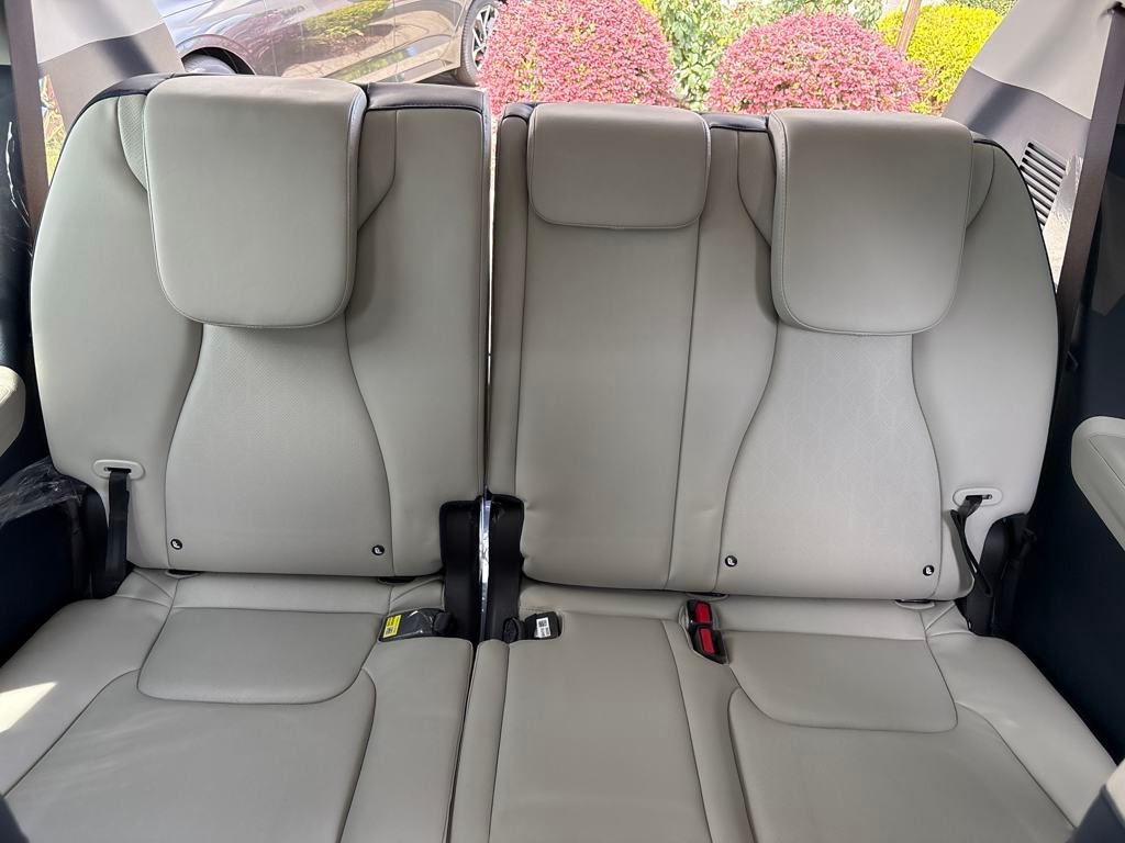 2026 Kia Carnival EX photo 27