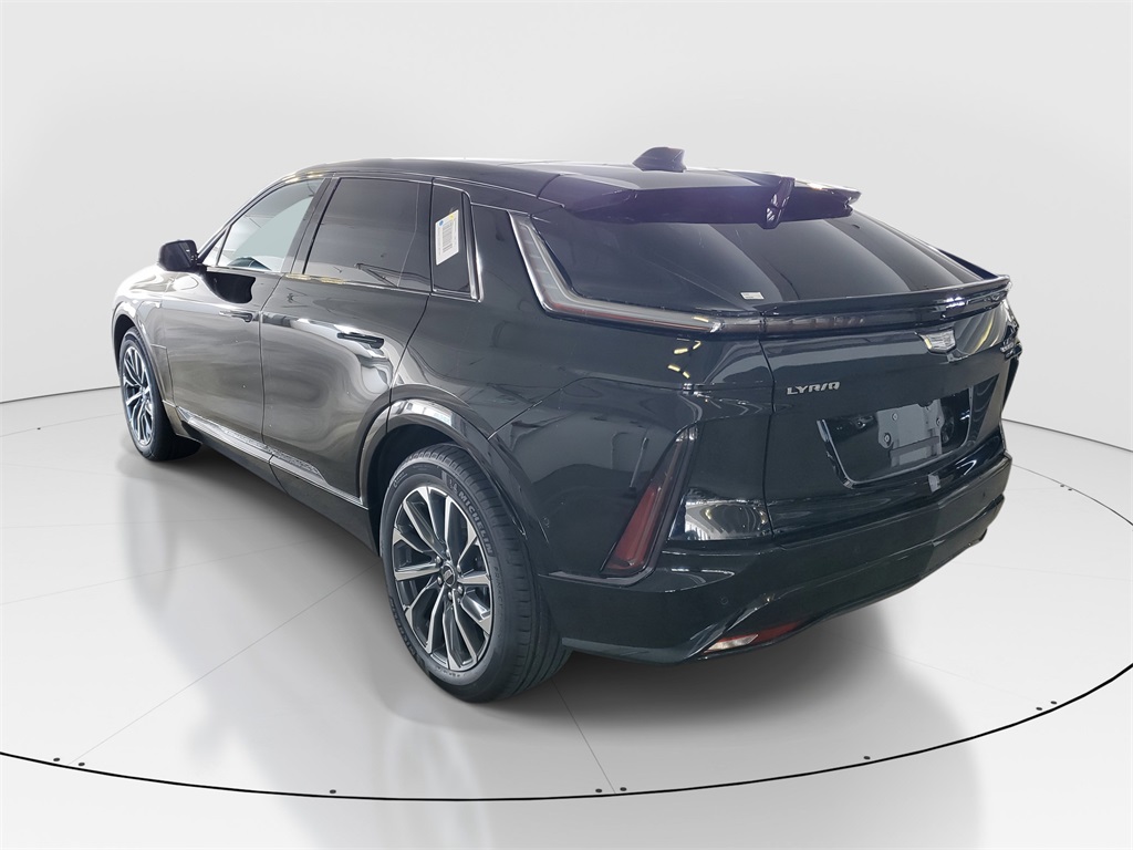 2025 Cadillac Lyriq Sport photo 3