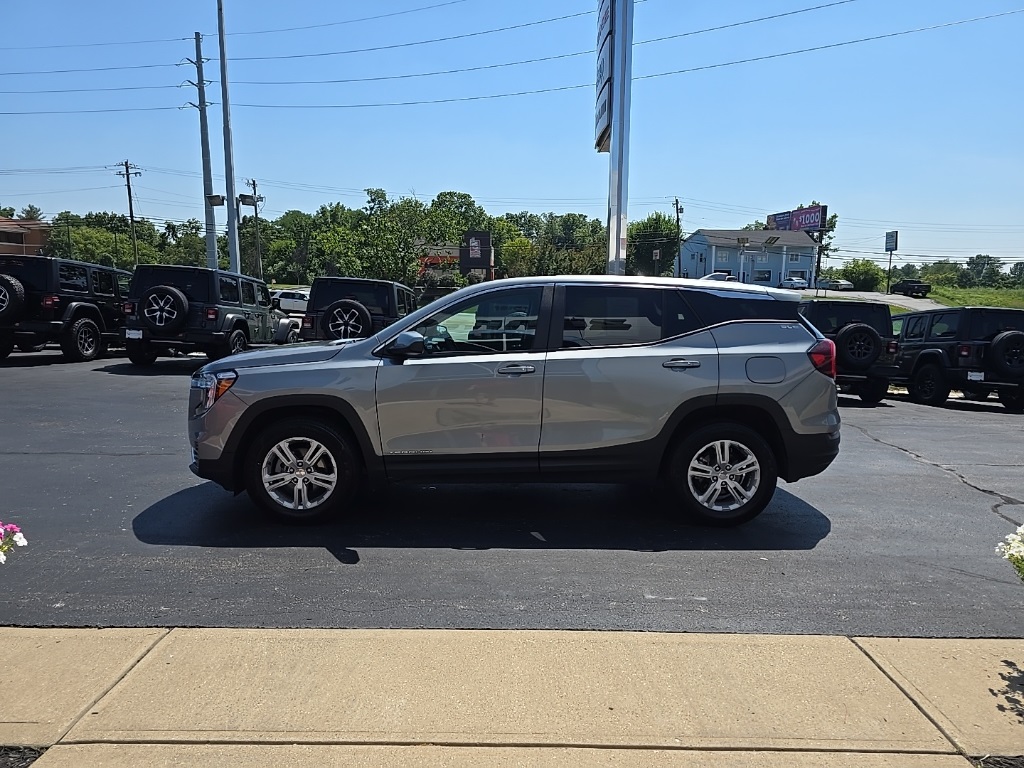 2024 Gmc Terrain SLE photo 4