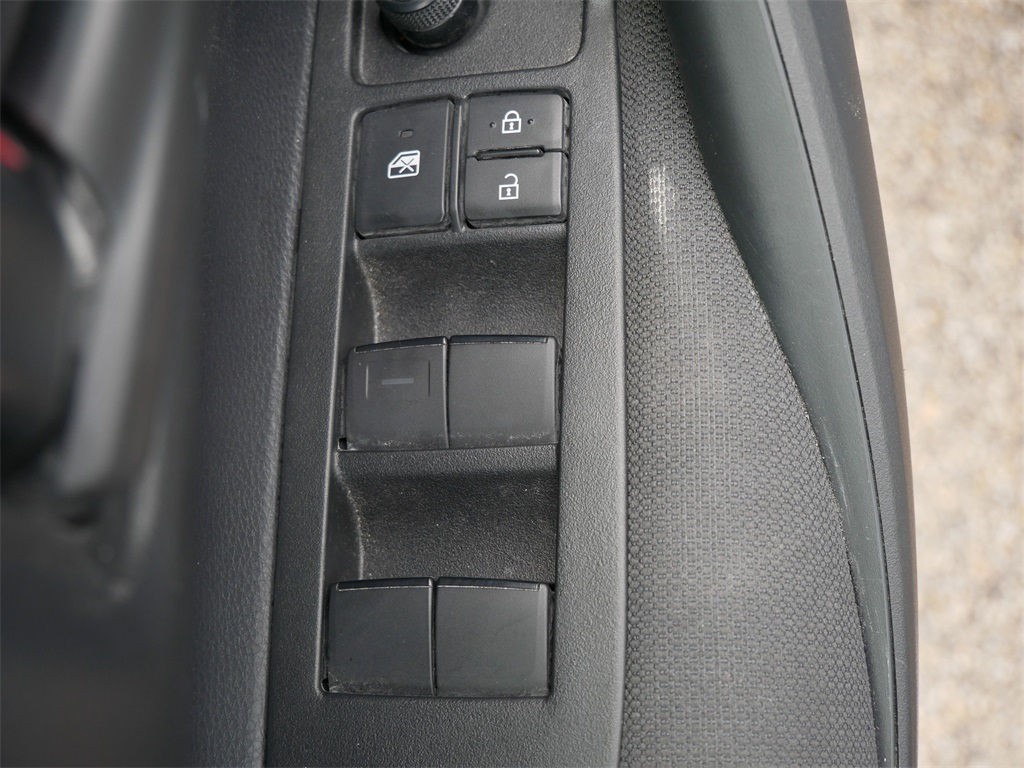 2024 Toyota Corolla Hybrid LE photo 16