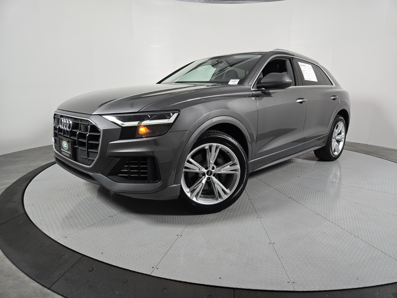 2022 Audi Q8 Premium Plus's photo