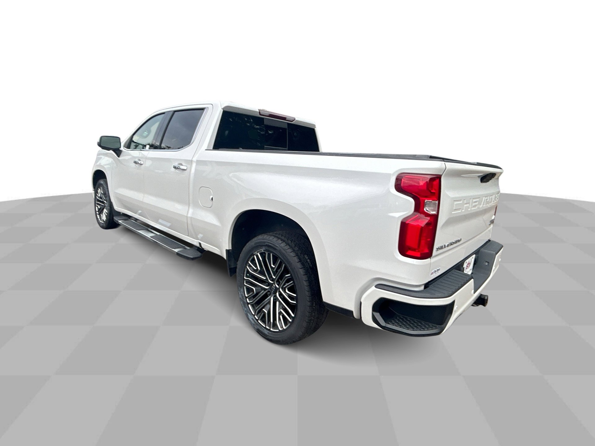 2019 Chevrolet Silverado 1500 High Country photo 4