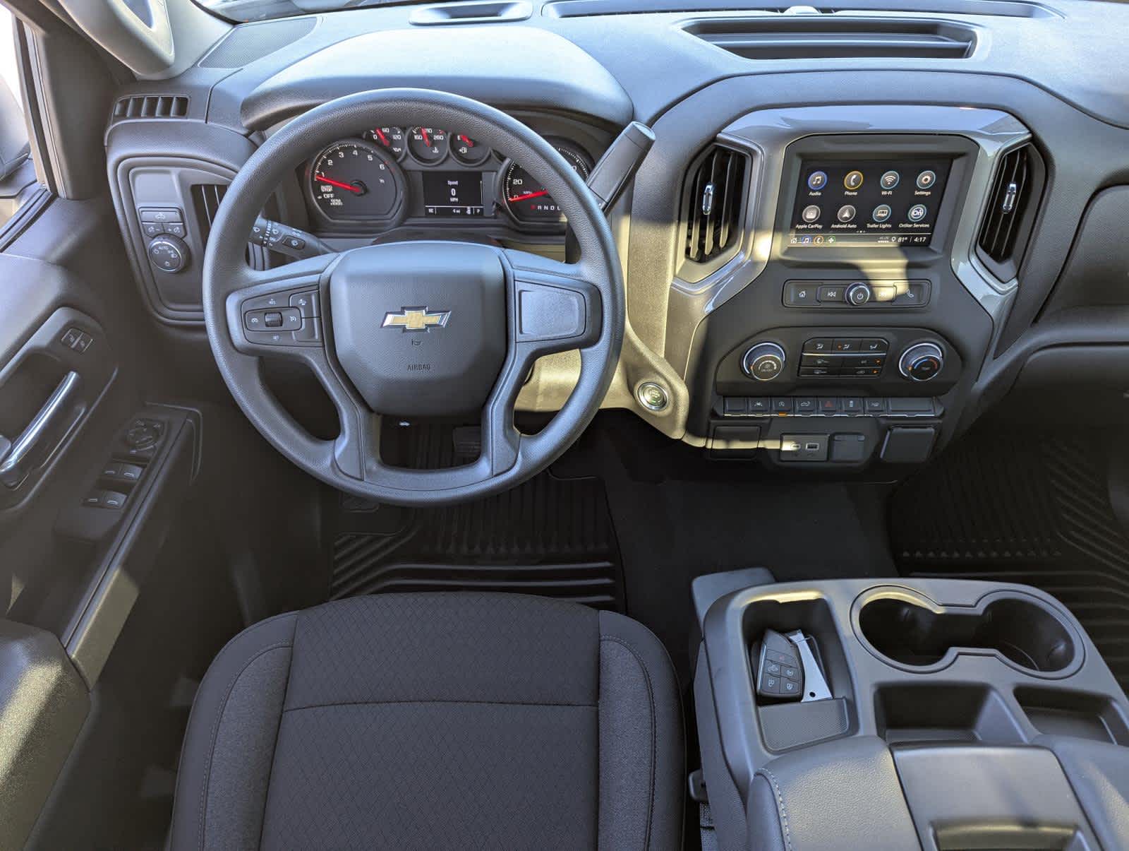 2025 Chevrolet Silverado 1500 Custom photo 13