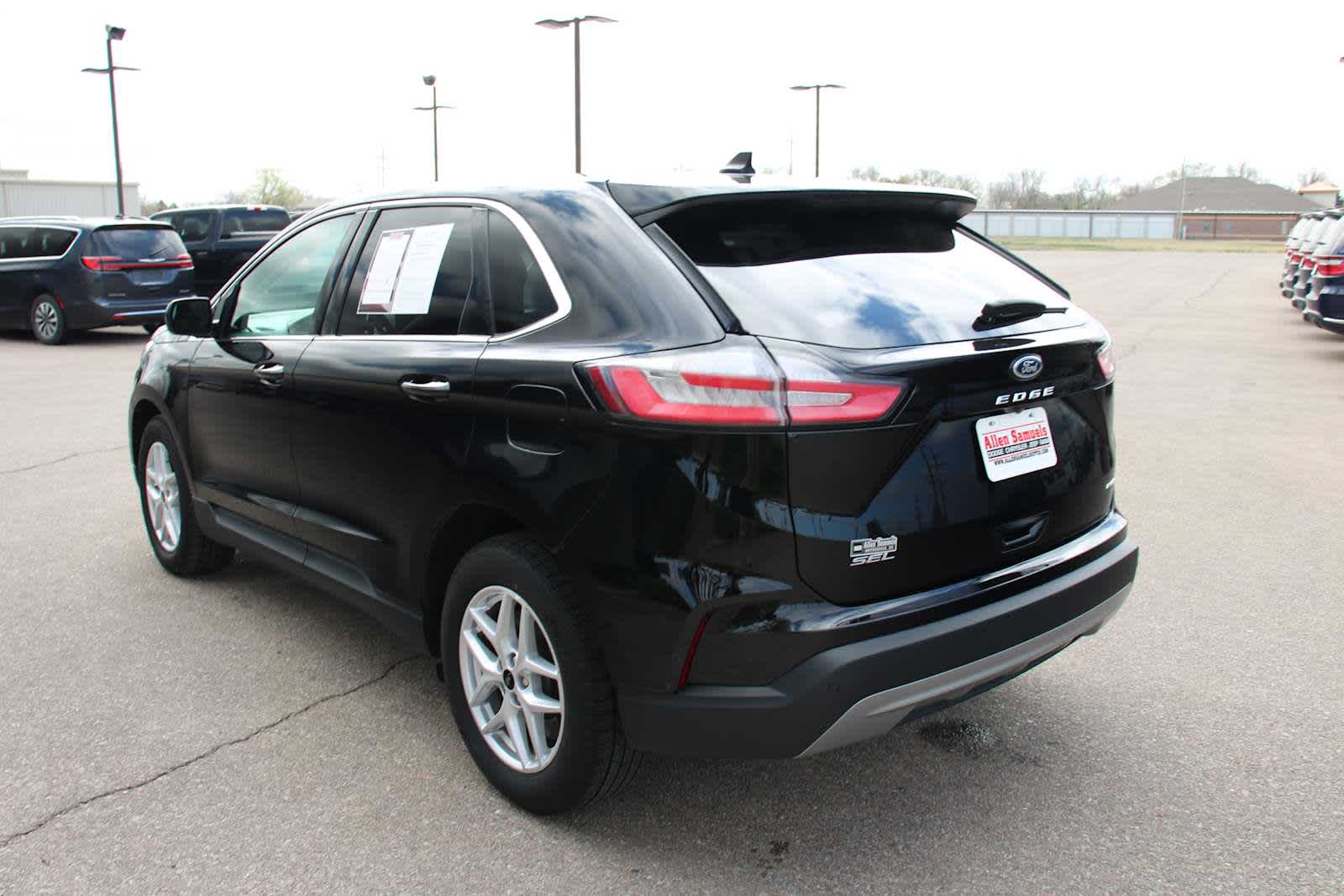 2024 Ford Edge SEL photo 7