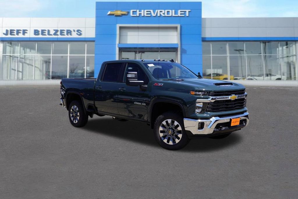 2025 Chevrolet Silverado 3500HD LT's photo