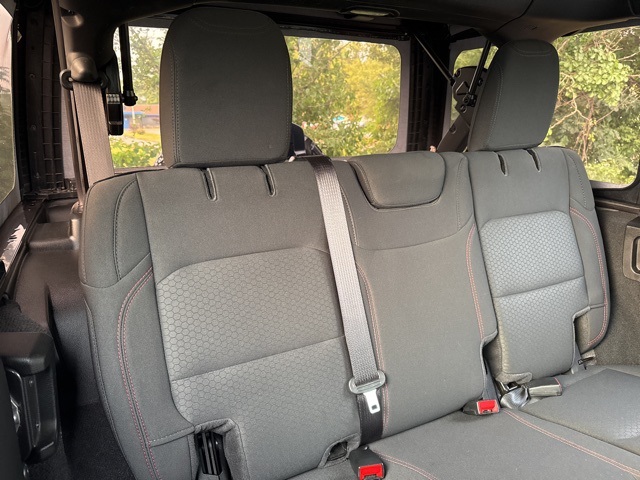 2022 Jeep Wrangler Unlimited Rubicon photo 10