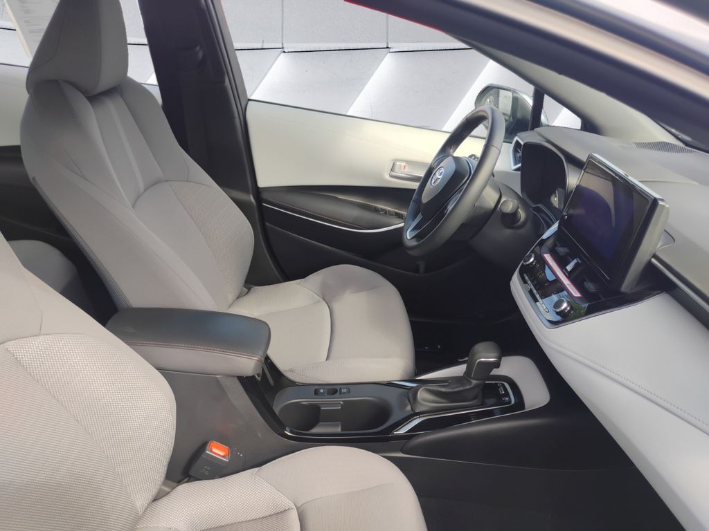 2024 Toyota Corolla SE photo 13