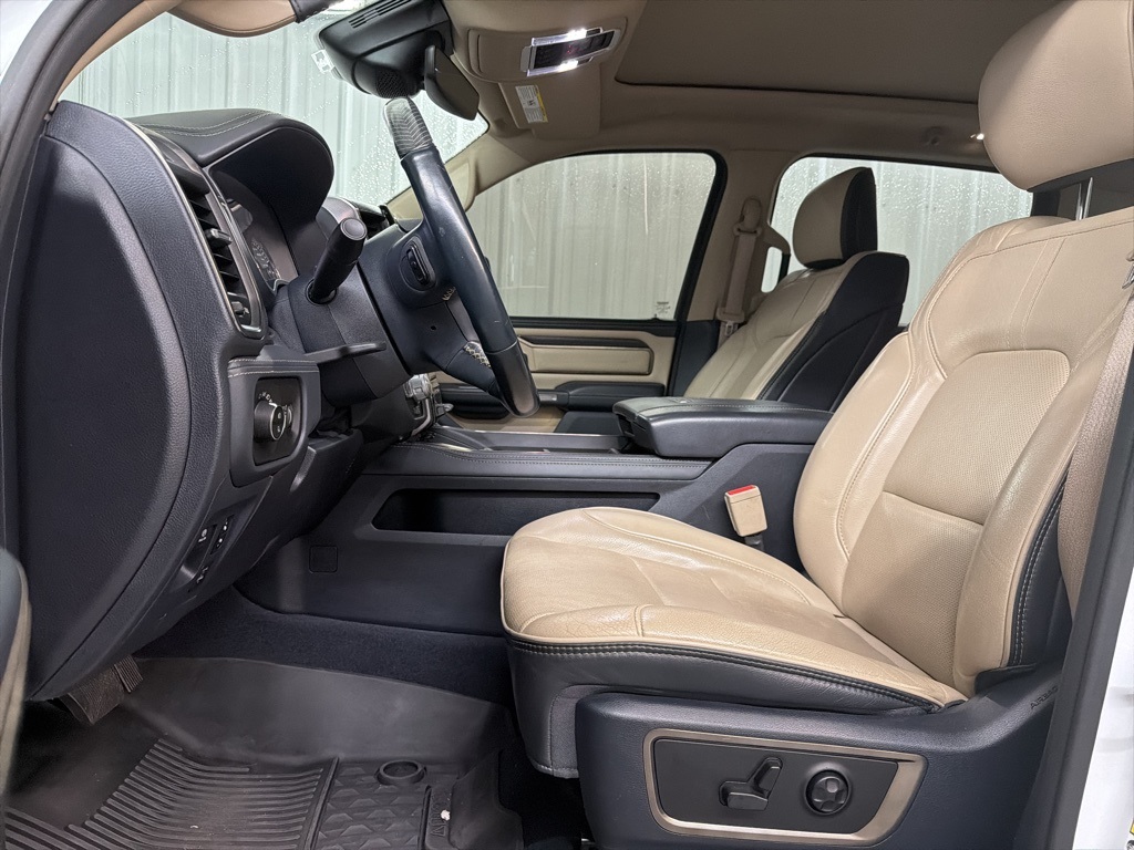 2019 Ram 1500 Limited photo 9