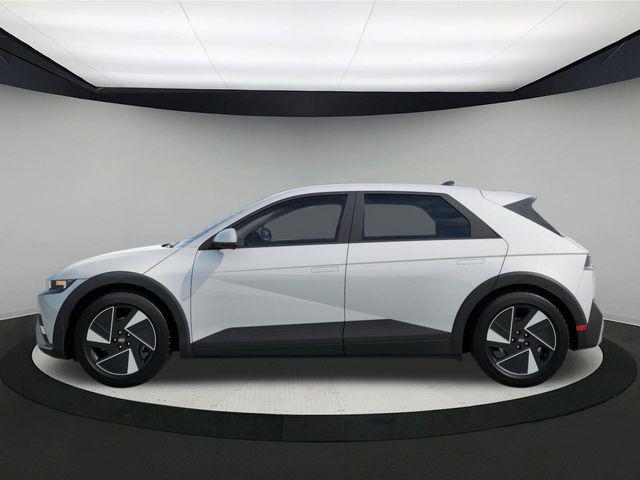 2026 Hyundai Ioniq 5 SE photo 3