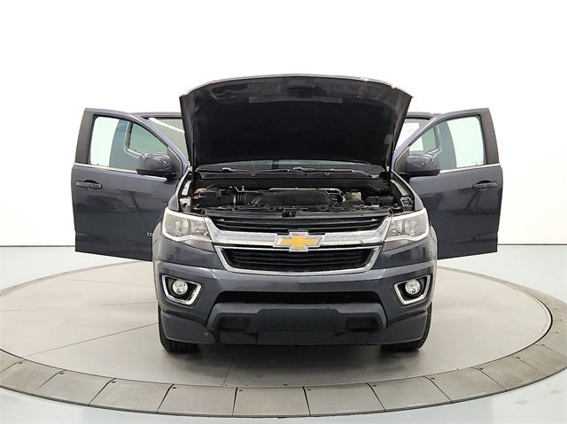 2017 Chevrolet Colorado LT photo 10