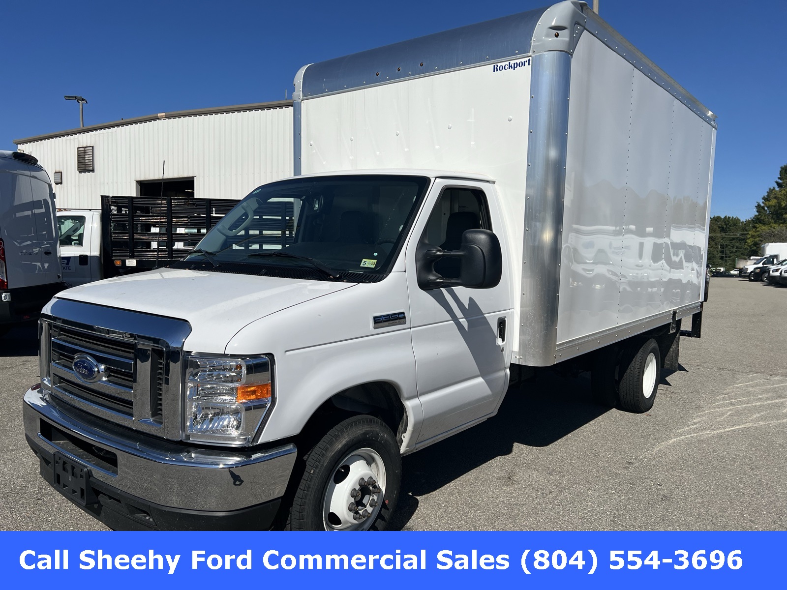 2025 Ford E-350 photo 3