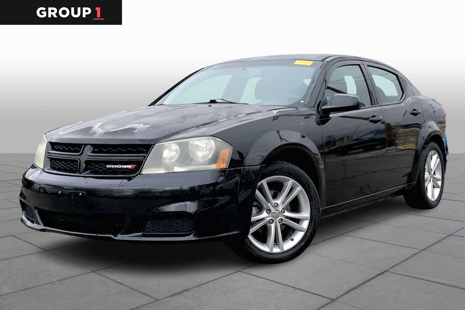2014 Dodge Avenger SE's photo
